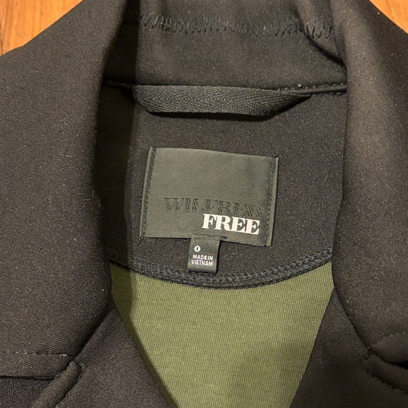 Wilfred Black Moto Jacket Structured Biker Style Quilted Shoulders & Hardware - Picture 5 of 7